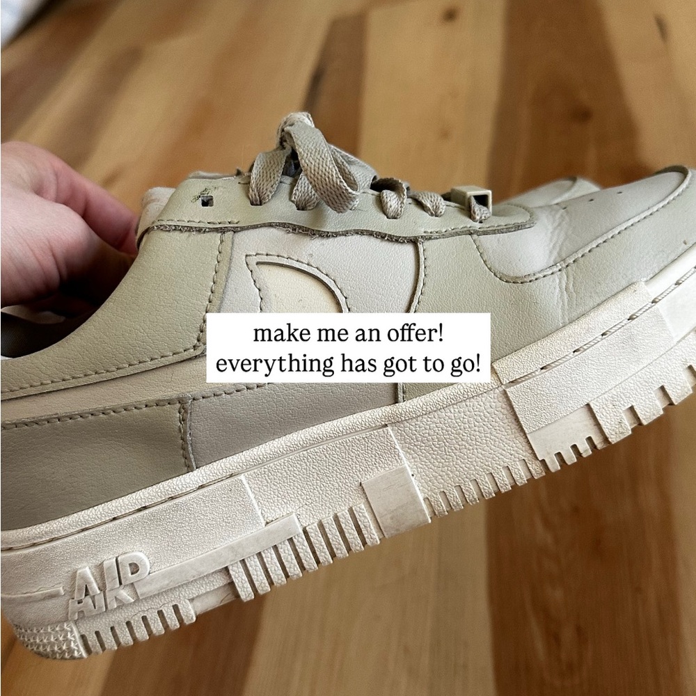 MAKE ME AN OFFER! 🤍🌸🙌🏼